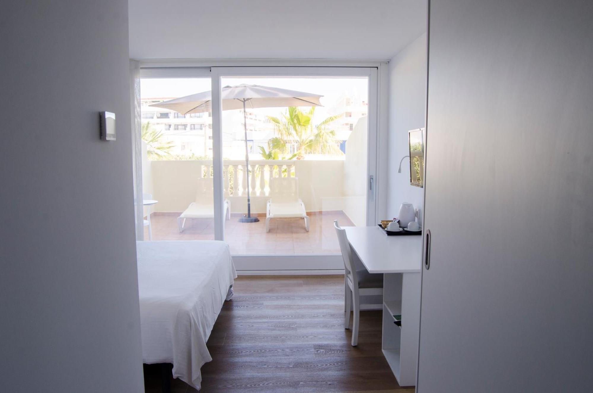 Hotel Moon Dreams Paraiso - Adults Recommended Es Cana Exterior foto